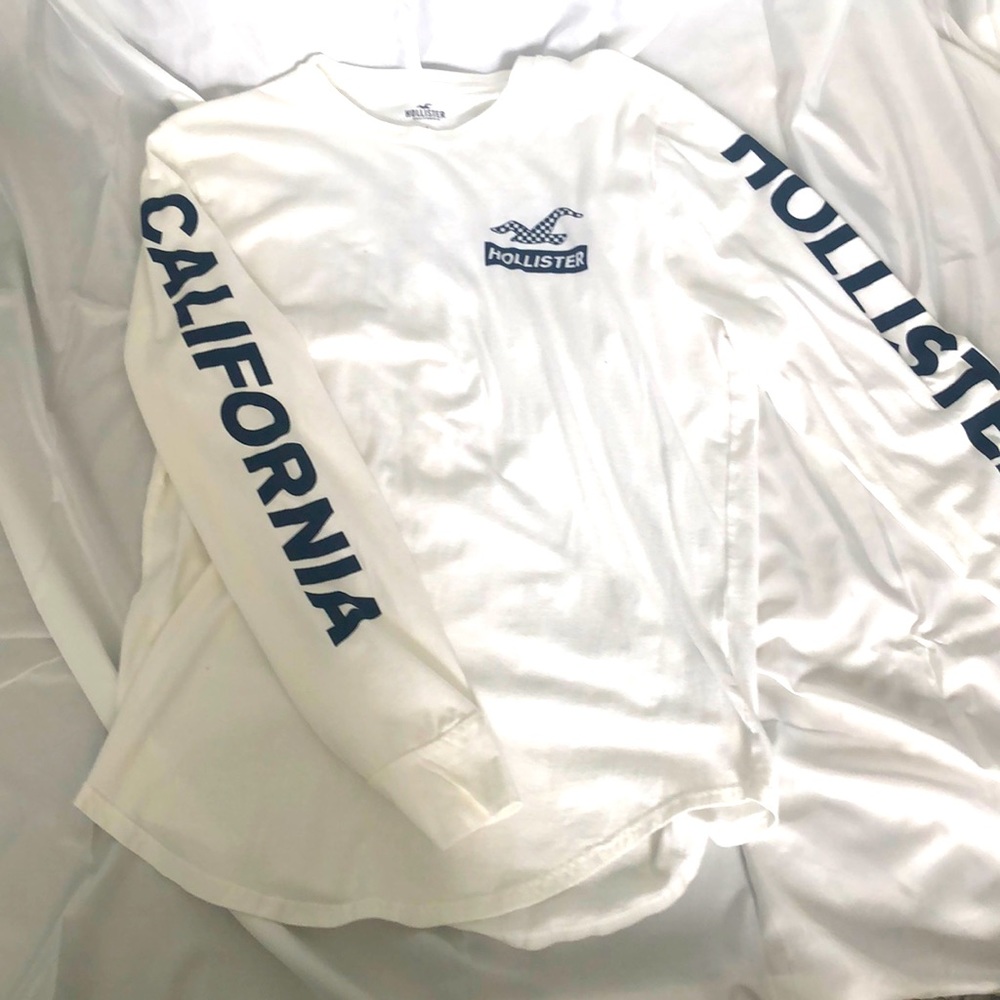 Hollister Long Line Long Sleeve T-Shirt